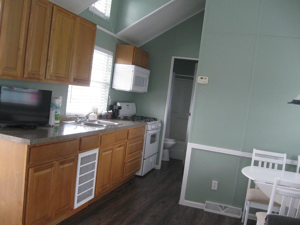Tropical Palms Premium Two-Bedroom Loft Cottage 77 奥兰多 外观 照片